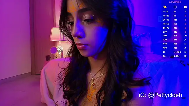 PettyCloeh online show from October 24, 2025, 9:25 pm