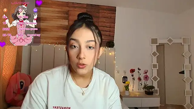 Snapshot of Alyssapark chatting on June 16, 2026, 7:36 pm Alyssapark online show from June 16, 2026, 7:36 pm