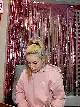 lexybabyxo online show from February 13, 2026, 12:38 pm