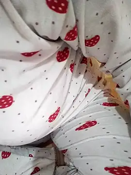 Snapshot of 3ahhd chatting on January 6, 2026, 11:47 am 3ahhd online show from January 6, 2026, 11:47 am