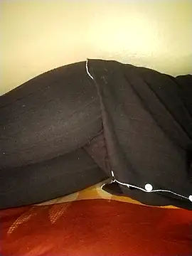 Snapshot of 3ahhd chatting on January 14, 2026, 12:25 am 3ahhd online show from January 14, 2026, 12:25 am