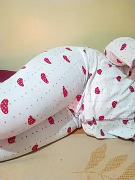 Snapshot of 3ahhd chatting on December 4, 2025, 2:05 pm 3ahhd online show from December 4, 2025, 2:05 pm