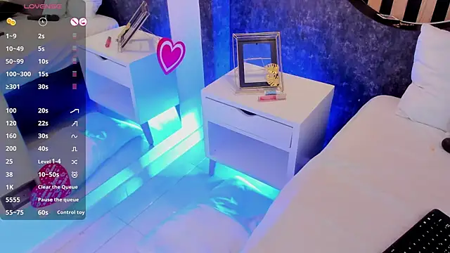 Snapshot of miss10_antonella chatting on February 28, 2025, 11:23 pm miss10 antonella online show from February 28, 2025, 11:23 pm