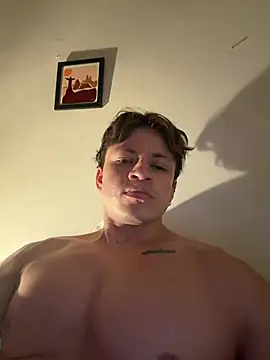 Snapshot of Angel_Cuervo chatting on July 20, 2026, 6:43 am Angel Cuervo online show from July 20, 2026, 6:43 am