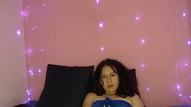 Valery Collins18 online show from December 13, 2024, 10:55 pm