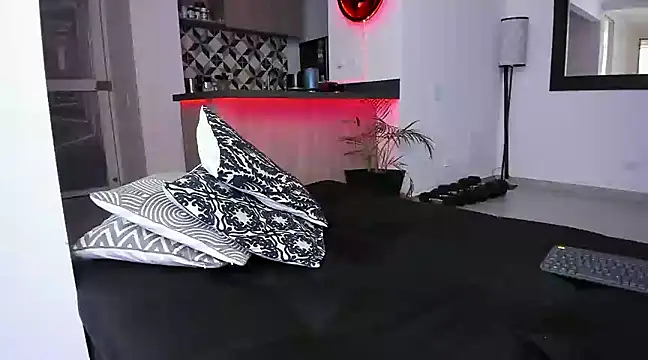 tony muscle online show from March 3, 2025, 2:33 am