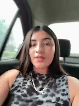 AhriCutte online show from March 19, 2025, 7:49 pm