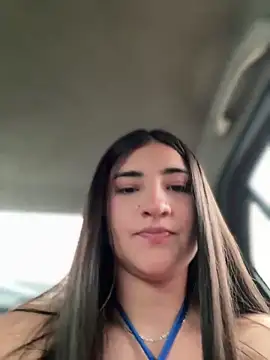 AhriCutte online show from March 10, 2025, 5:29 pm