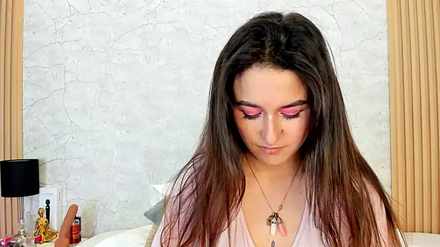 Snapshot of mayragonzpe__ chatting on March 21, 2025, 7:24 pm mayragonzpe online show from March 21, 2025, 7:24 pm