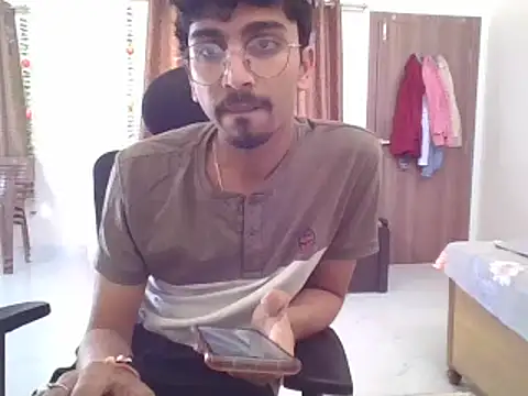 Snapshot of Prikrishi2024 chatting on February 17, 2025, 7:58 am Prikrishi2024 online show from February 17, 2025, 7:58 am