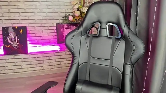 Tonya Gray online show from January 19, 2025, 1:21 am