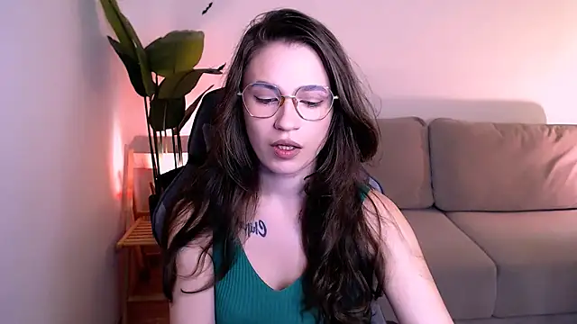 M Sensual online show from September 9, 2025, 7:29 am