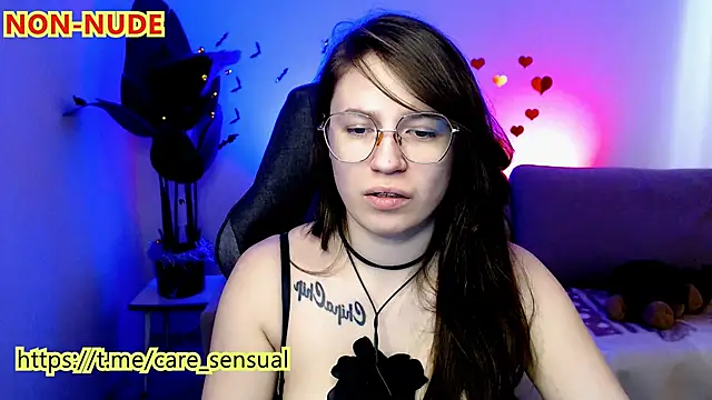 M Sensual online show from February 24, 2025, 8:27 am