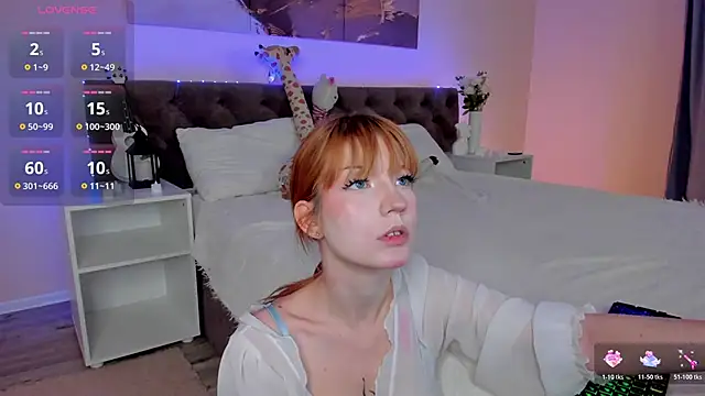 Linablueeyed online show from November 15, 2025, 9:24 am