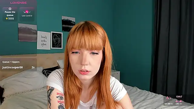 Linablueeyed online show from October 3, 2025, 9:22 am