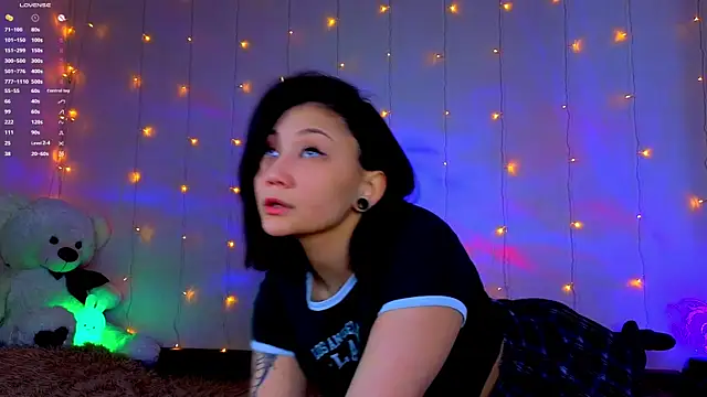 Renochka online show from March 3, 2025, 2:17 pm