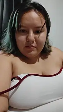 almitapro07 online show from April 3, 2026, 12:28 am