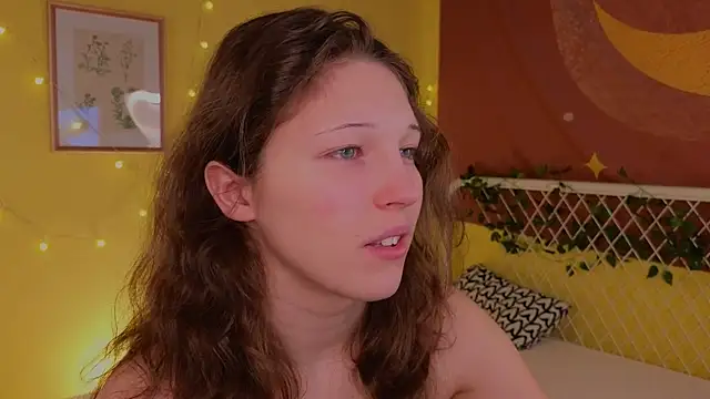 cherry lea online show from November 23, 2025, 5:23 pm