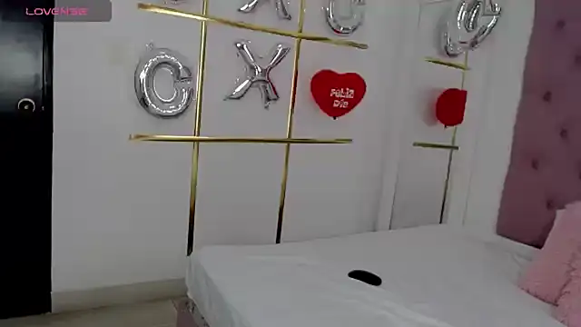 Snapshot of CATALAIA_STOMM chatting on February 22, 2025, 5:02 pm CATALAIA STOMM online show from February 22, 2025, 5:02 pm