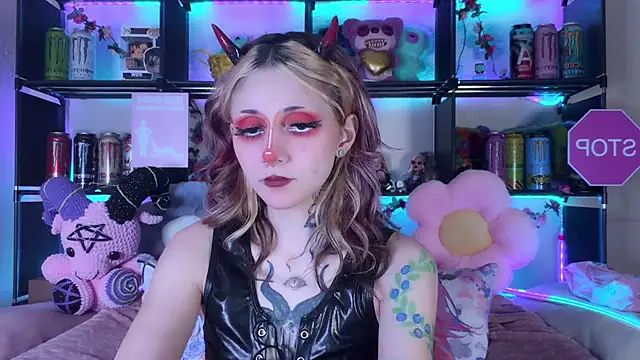 Snapshot of _Devill_Baby chatting on May 25, 2026, 7:45 pm Devill Baby online show from May 25, 2026, 7:45 pm
