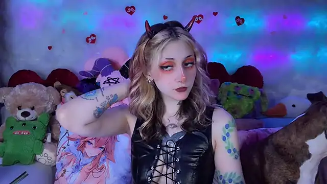 Snapshot of _Devill_Baby chatting on May 8, 2026, 8:45 pm Devill Baby online show from May 8, 2026, 8:45 pm