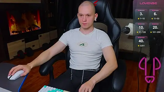 STRONGBEAUTY282 online show from January 30, 2025, 4:48 am