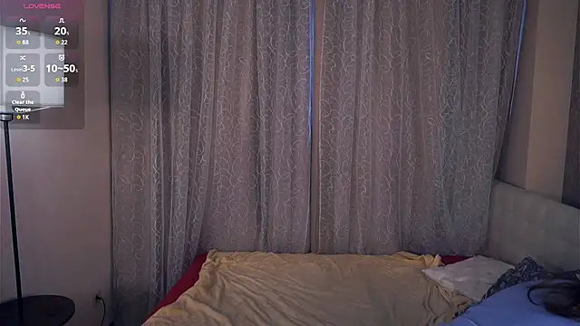 CathrynDail online show from November 2, 2025, 6:18 am