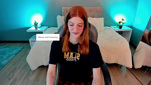 Nora Vennucci online show from November 2, 2025, 12:43 pm