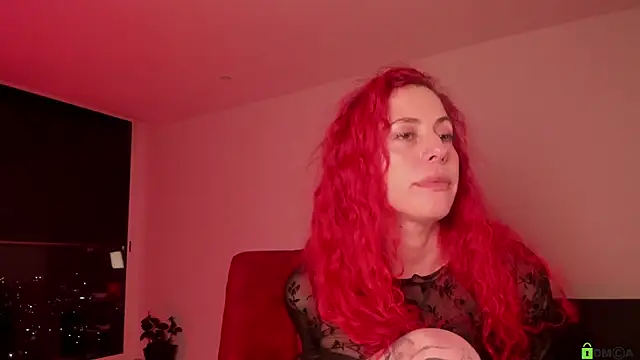 Borbala Iggy online show from February 4, 2025, 3:00 am