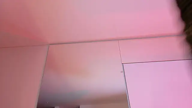 Borbala Iggy online show from October 5, 2025, 2:13 am