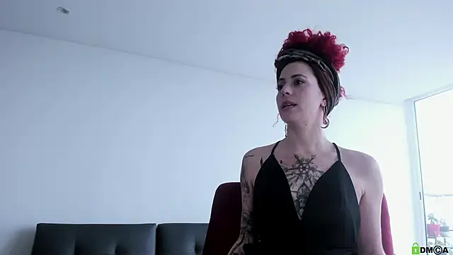 Borbala Iggy online show from February 8, 2025, 2:16 pm