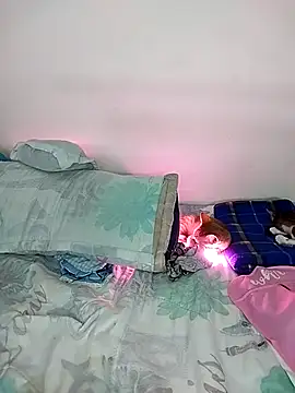 Pussycat 9999 online show from February 14, 2025, 6:29 pm