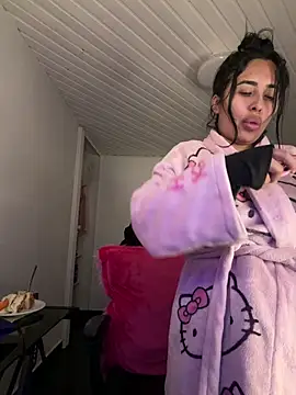 Anily Lovely online show from April 21, 2026, 1:42 am