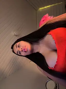 Anily Lovely online show from December 2, 2025, 1:28 am