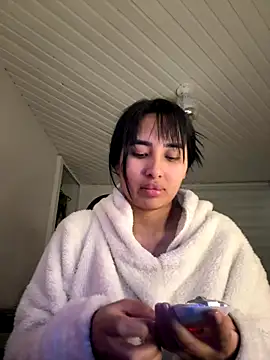 Anily Lovely online show from September 25, 2025, 10:49 pm