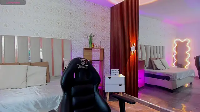 Daphnne tay online show from October 8, 2025, 3:19 am