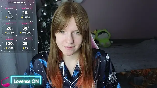 CassieJuice69 online show from February 8, 2025, 5:50 pm