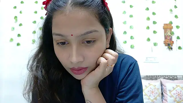 Aleena Rai online show from October 29, 2025, 6:51 pm