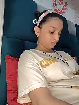 Aleena Rai online show from September 18, 2025, 7:17 pm