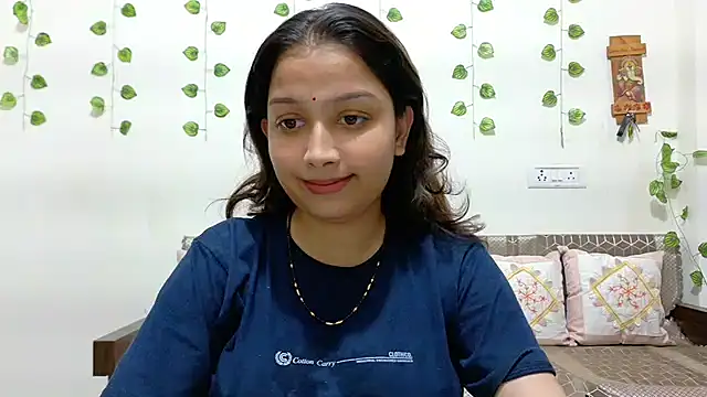 Aleena Rai online show from October 30, 2025, 6:49 pm
