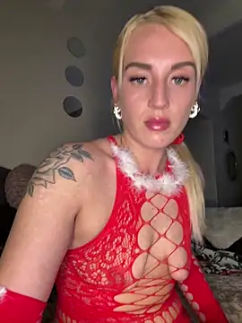 Snapshot of Barbie_26 chatting on December 6, 2024, 10:02 pm Barbie 26 online show from December 6, 2024, 10:02 pm