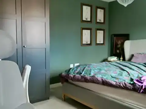 Snapshot of flatwhite0 chatting on February 24, 2025, 12:26 pm flatwhite0 online show from February 24, 2025, 12:26 pm