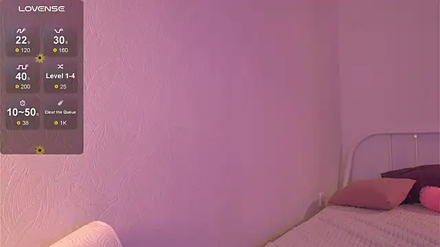 Snapshot of tender_babyy chatting on October 4, 2025, 12:28 pm tender babyy online show from October 4, 2025, 12:28 pm