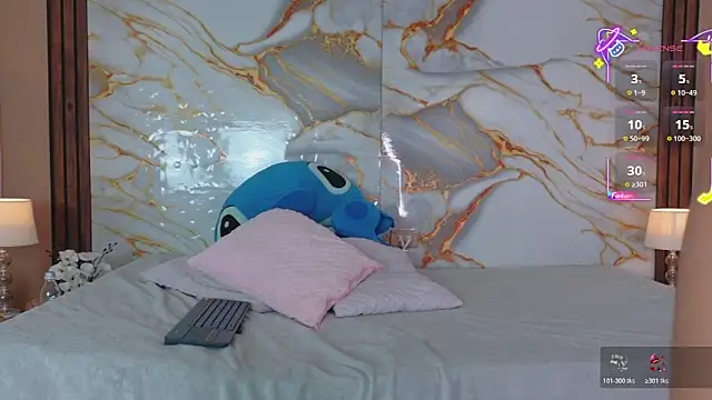 samanthaecheverry online show from March 28, 2026, 6:53 pm