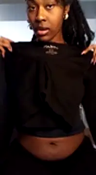 ebonycatlisaaaalime online show from February 5, 2025, 4:14 pm