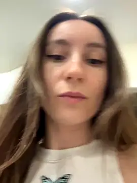 viviandaimond1 online show from September 22, 2025, 5:30 pm