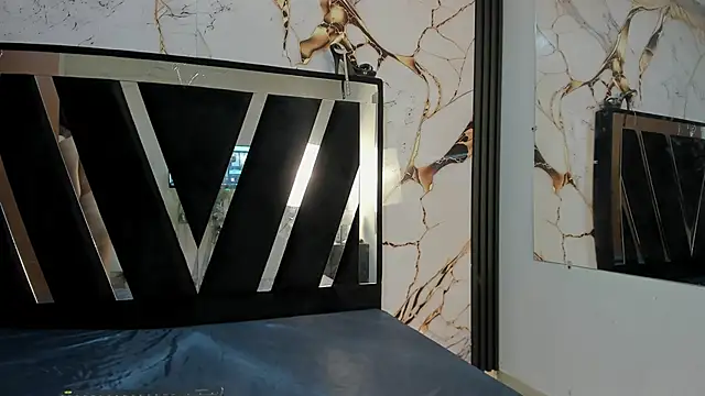 KarinaSimonz online show from October 17, 2025, 7:37 pm