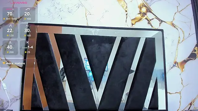 Snapshot of KarinaSimonz chatting on January 5, 2026, 8:12 pm KarinaSimonz online show from January 5, 2026, 8:12 pm