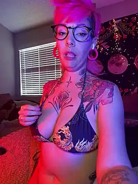 GoldieBakeman online show from March 6, 2025, 8:37 pm