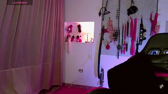 Megaan Greey online show from September 20, 2025, 11:10 pm